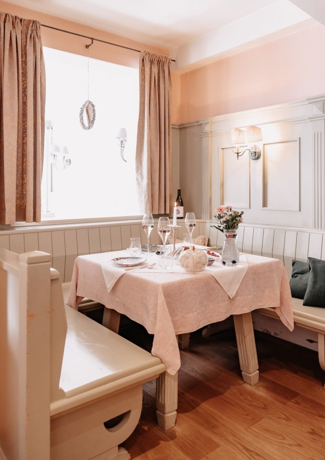 Schöne gemütliche Zimmer